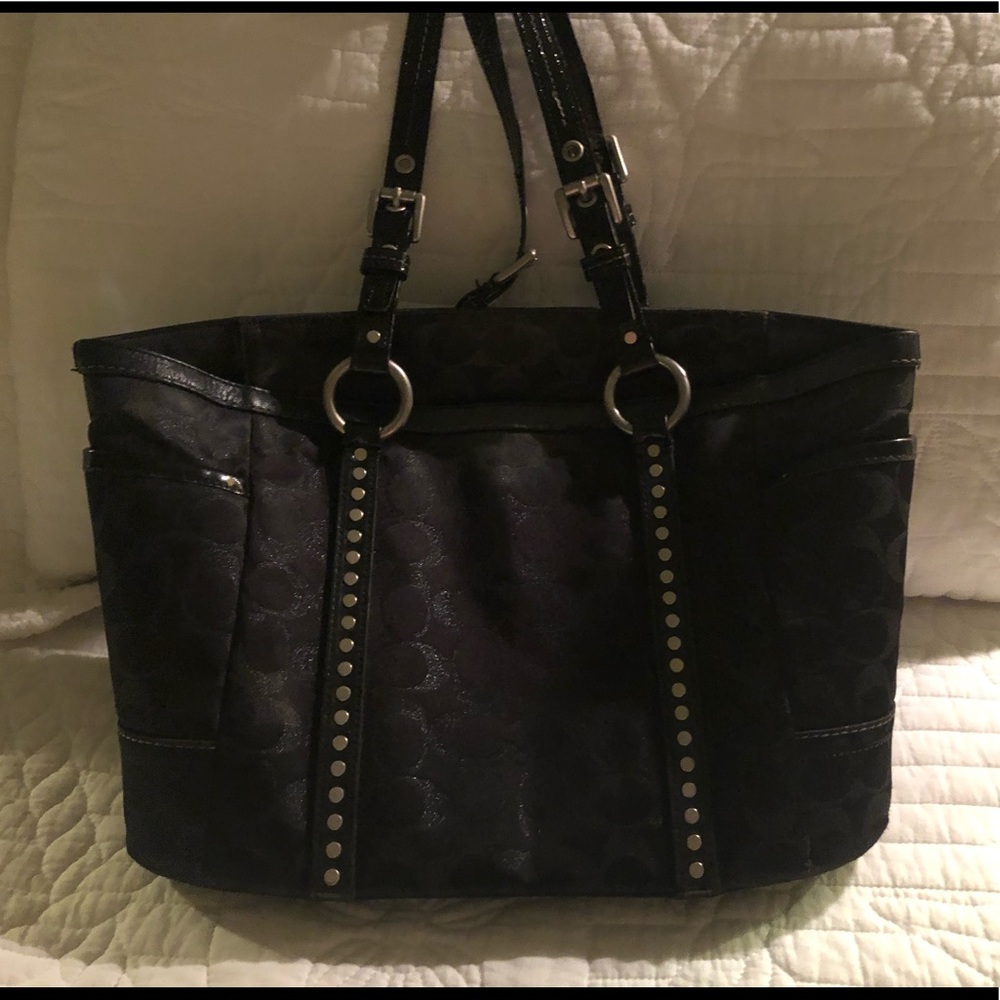 Coach bag authentic